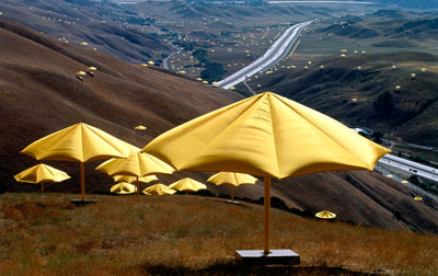 The Umbrellas, Japan - U.S.A., 1984-1991 photo: Wolfgang Volz (C) Christo,1991